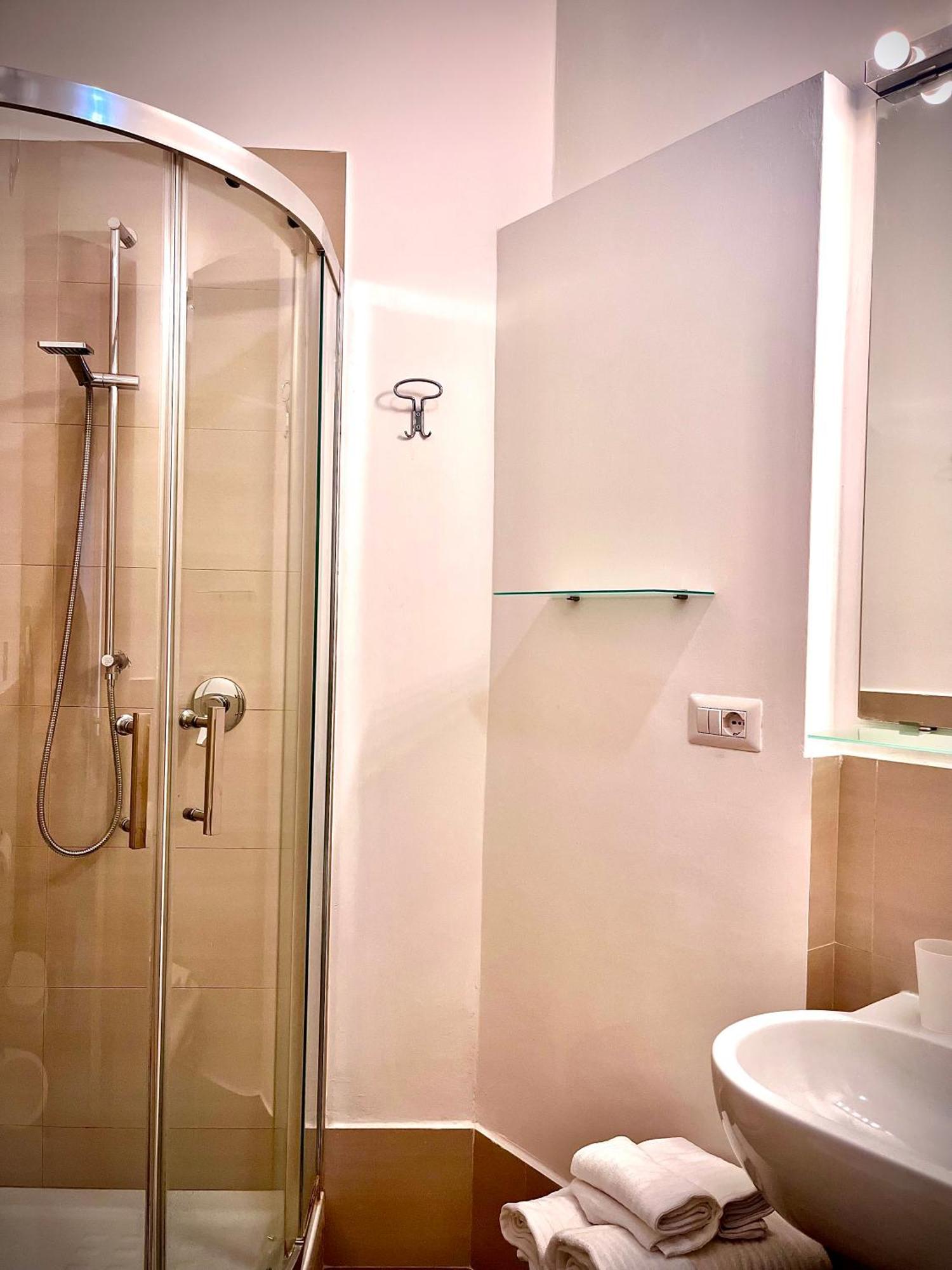 900 Liberty Rooms ローマ エクステリア 写真