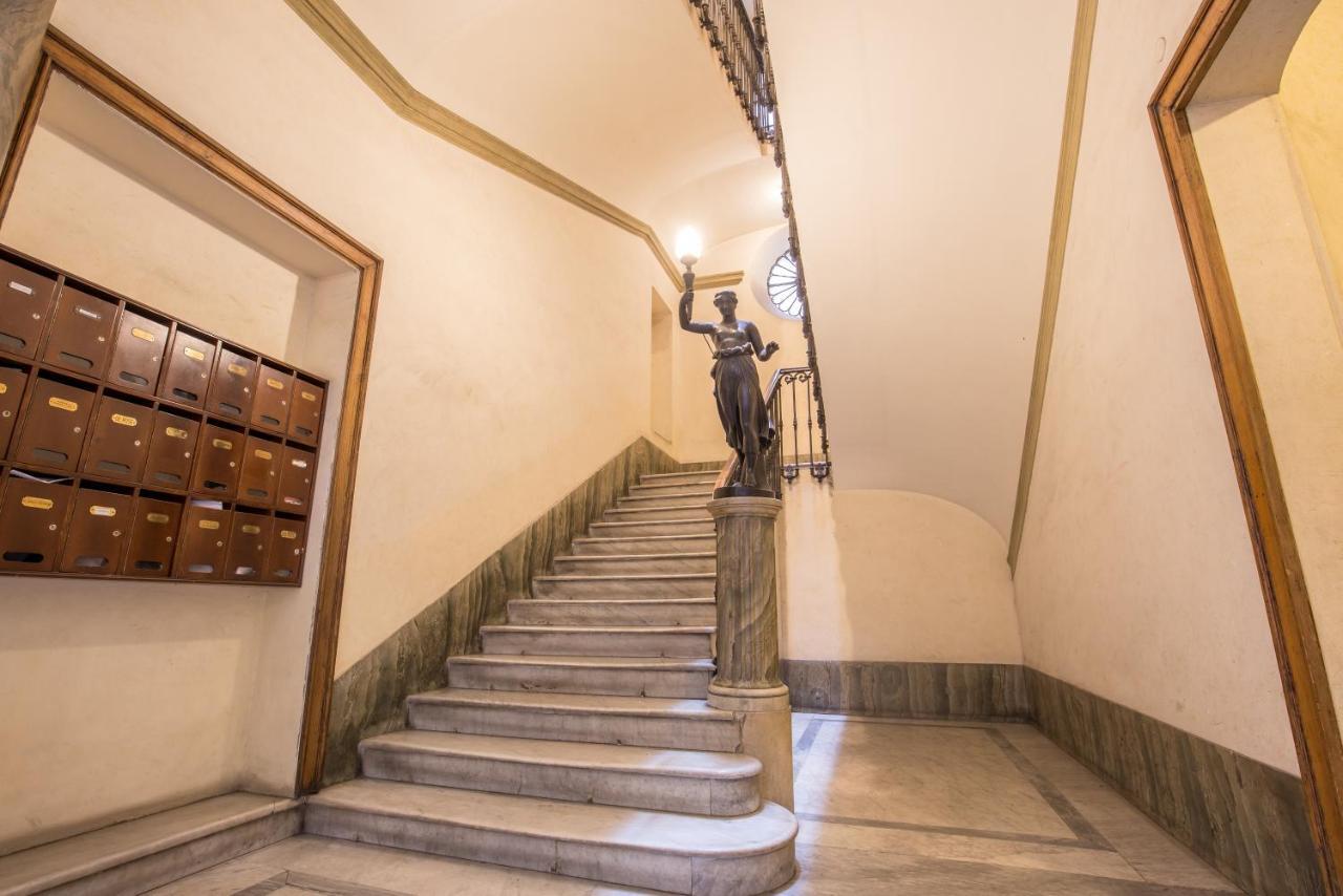 900 Liberty Rooms ローマ エクステリア 写真